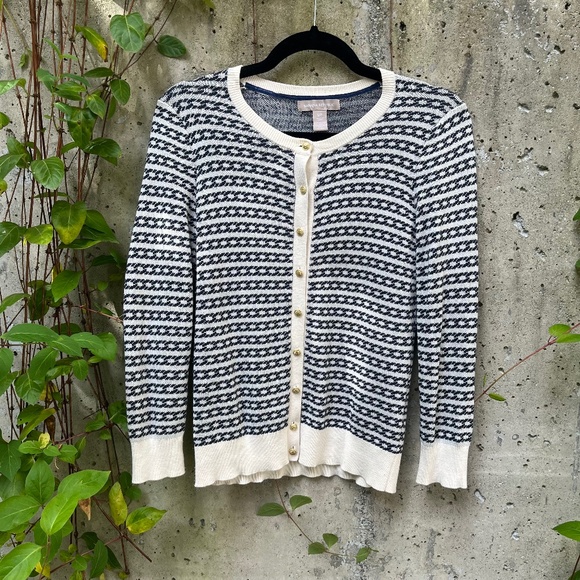 Banana Republic Women's Silk Blend Chain Jacquard Cardigan, Navy / Cream, Small - Picture 1 of 11